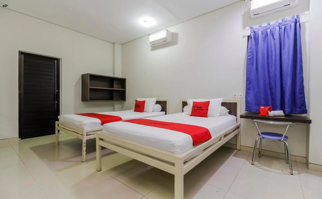 RedDoorz near Samarinda Central Plaza