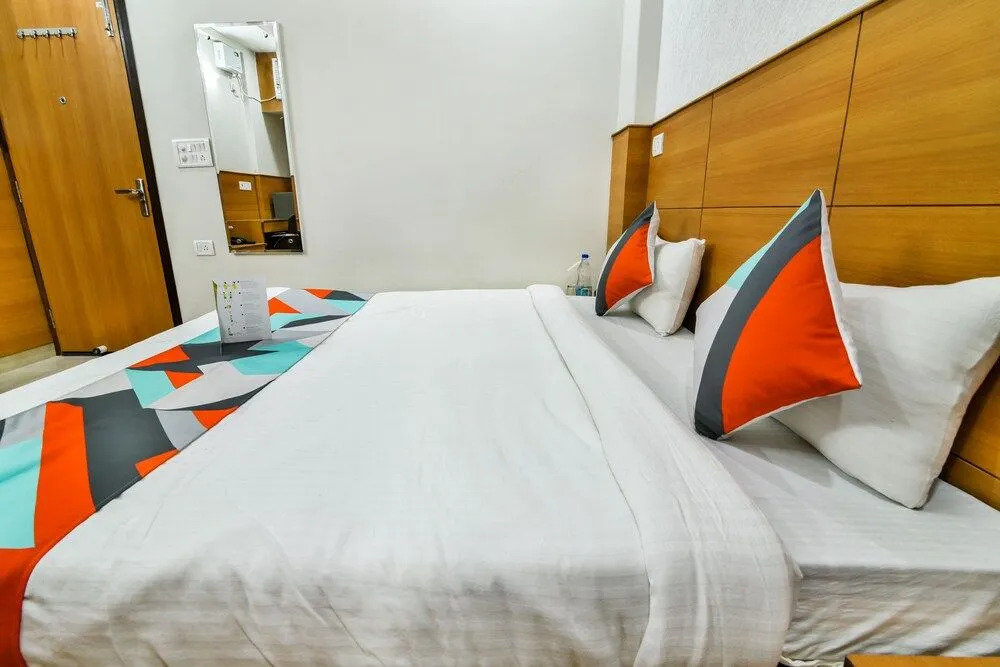 FabHotel Aerosky