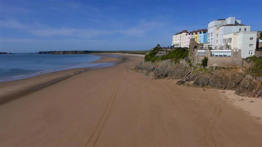 Park Place Court 3 Plas Bach
