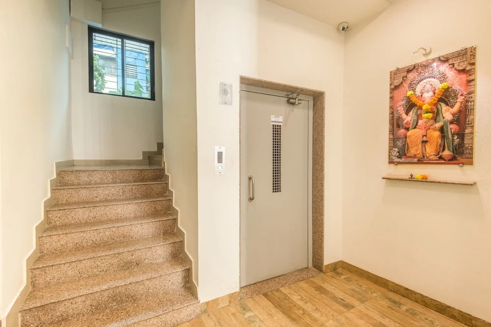OYO 4125 Apartment Kamothe
