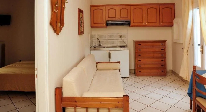 Kastro Hotel