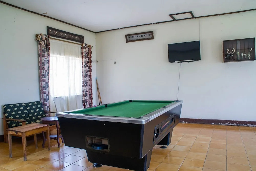Rukungiri Inn