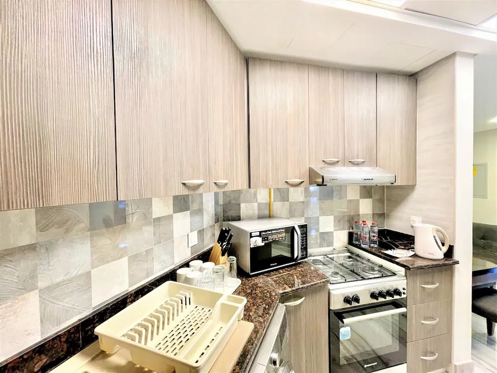 Spacious Marbella 2BR With Scenic Views