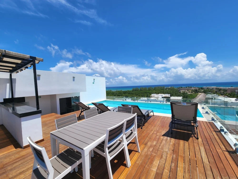 DK Exclusive Apartments by The Spot Rentals
