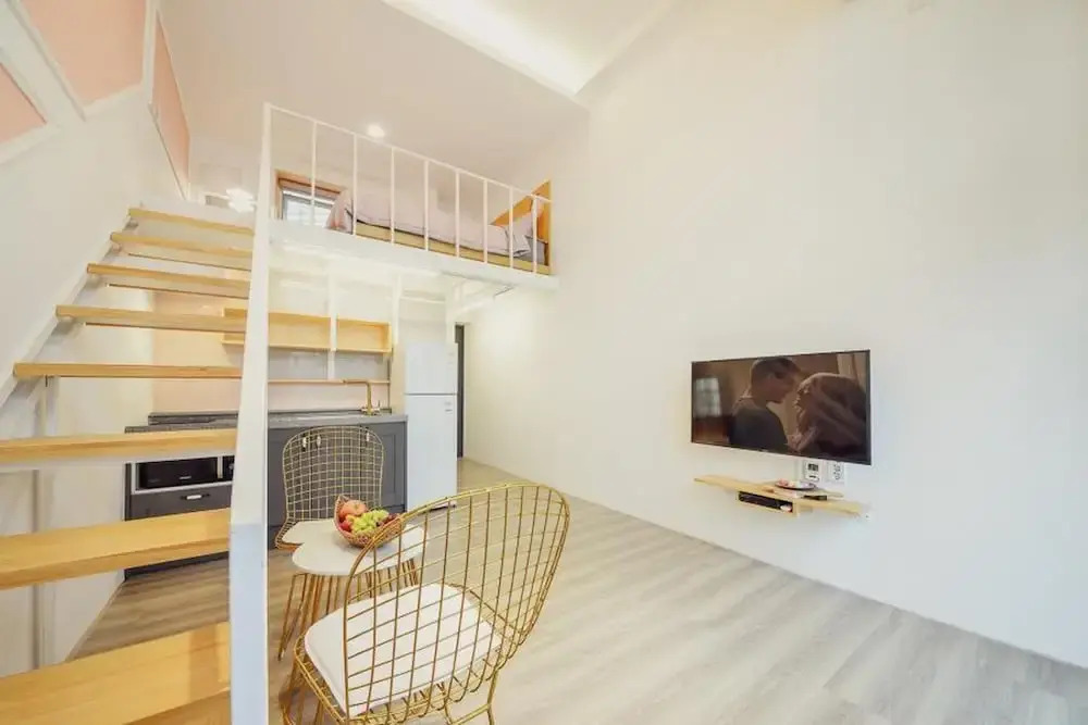 Yeosu Jplus A Pension