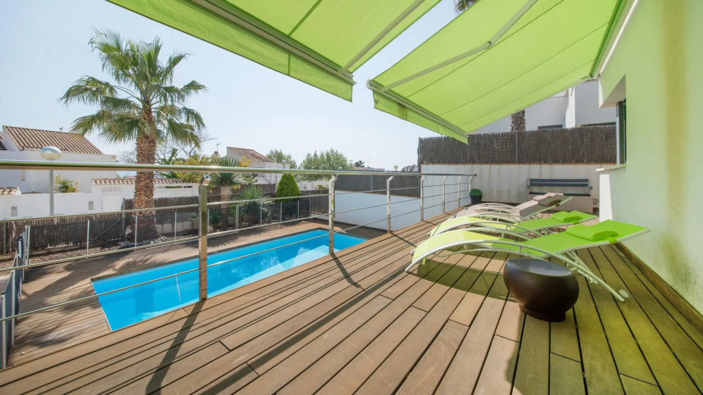 BFA 64 - CASA BROWN in Calafell
