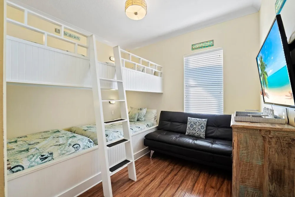 Beach Ya To It S 212 Kono Way 4BR 3BA 12