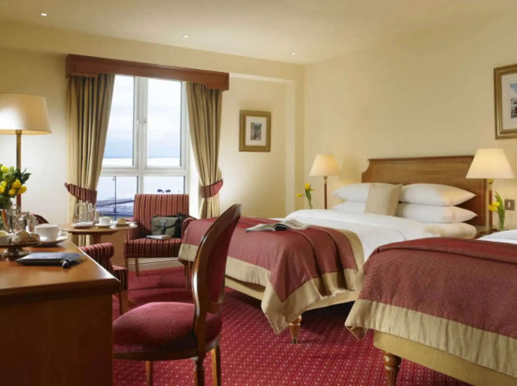 Galway Bay Hotel Conference & Leisure Centre