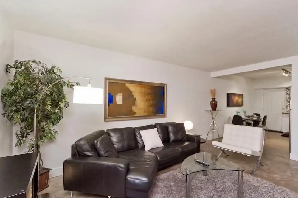 Old School By Signature Vacation Rentals