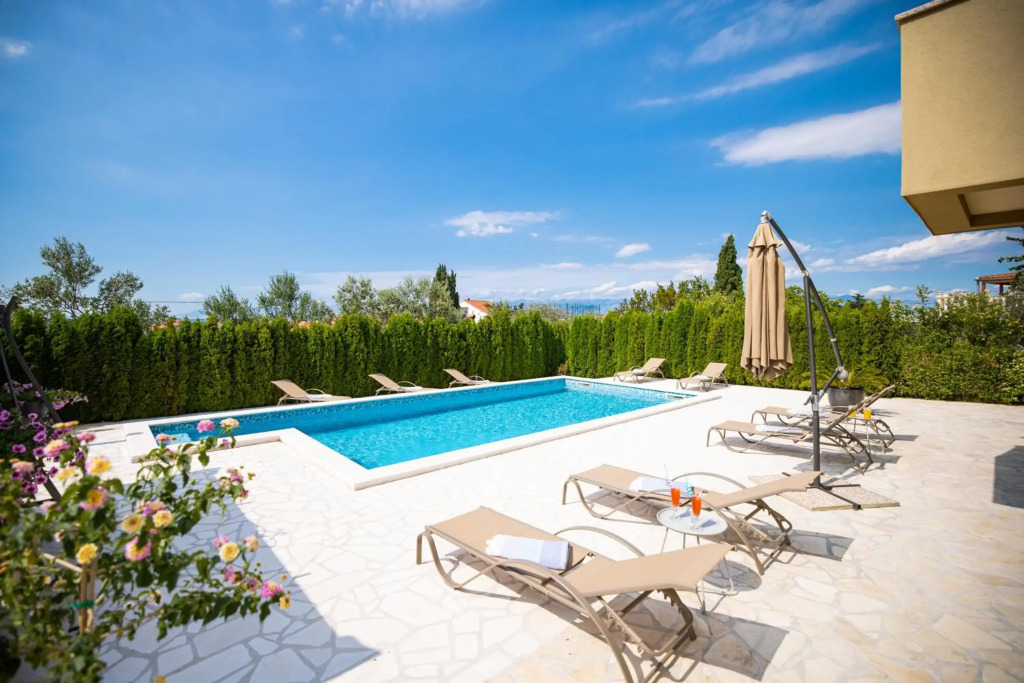 Villa Kontrada
