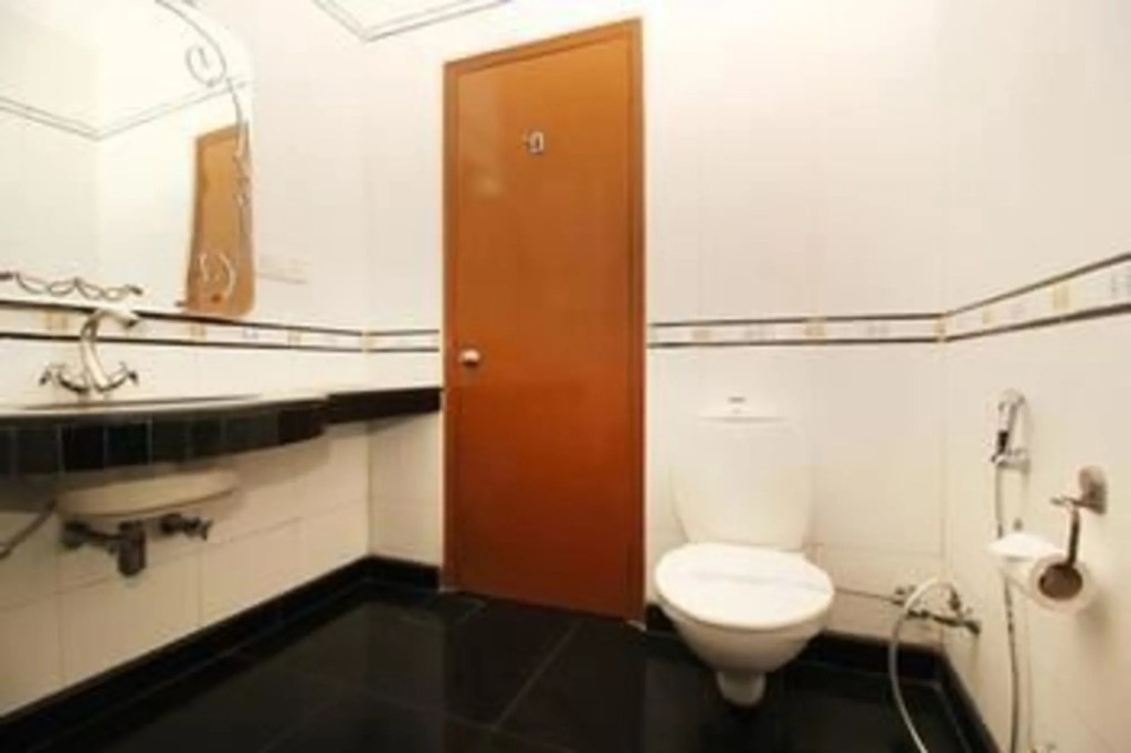 Airport Hotel