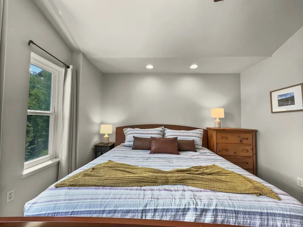 173 Buffalo Drive 3 Bedroom Townhouse by RedAwning