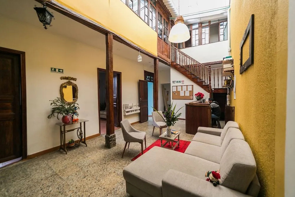 El Pit Hostel