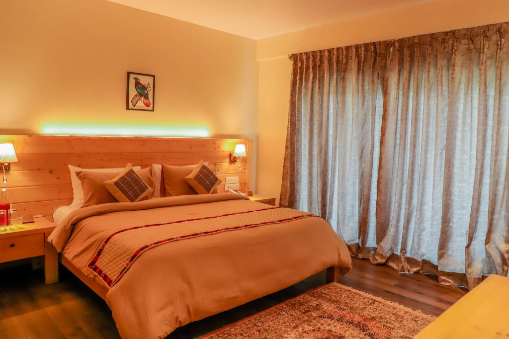 juSTa Birding Resort & Spa - Best Dhauladhar View Resort