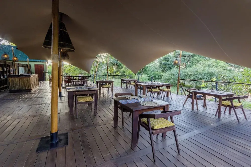 Camp Sabali & Safaris