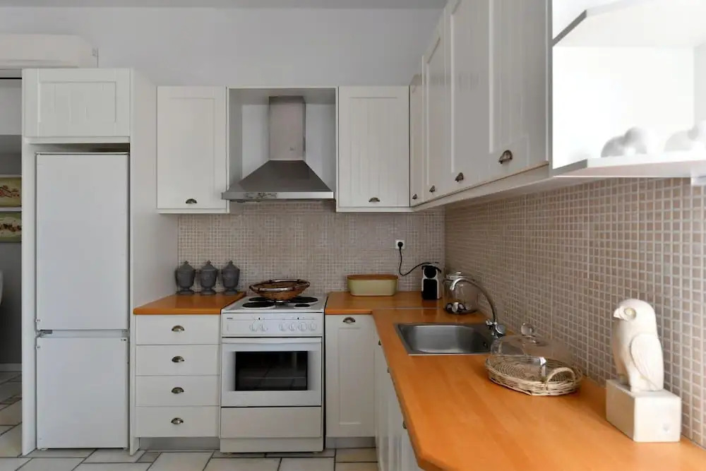 Anemolia Apartments With Pool
