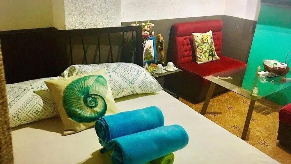 Taro Hometel - Hostel