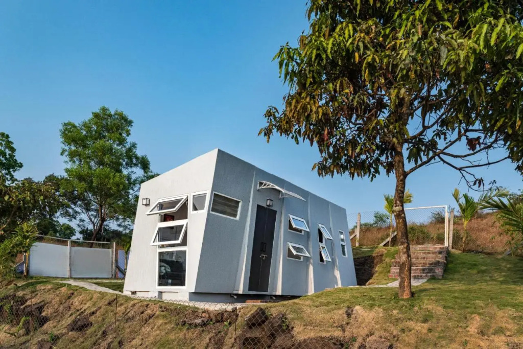 SaffronStays The Twist - Wonderful Tiny waterfront home for couples