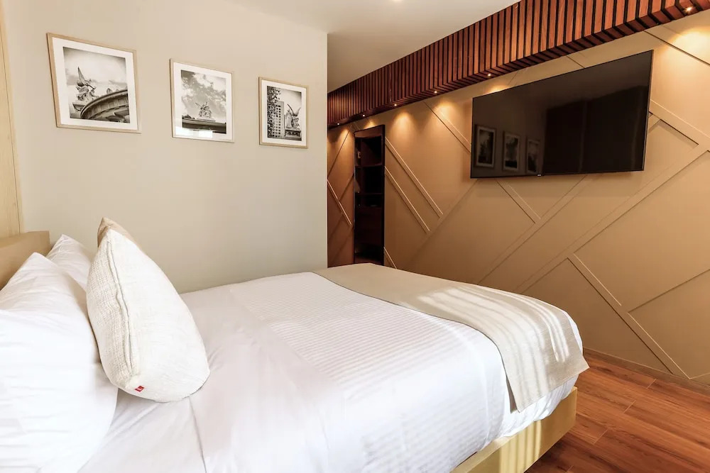 Reforma Capital Inn