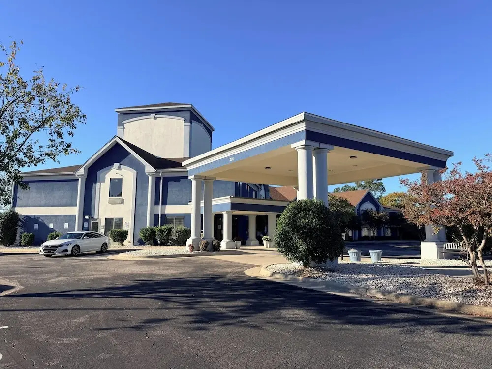 Haven Inn & Suites