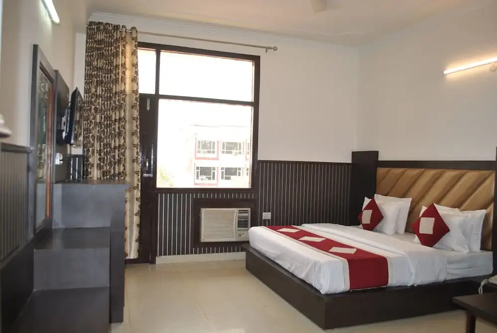 Malabar Inn by MTMC Rooms, Katra