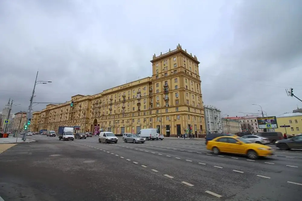 Апартаменты «Лакшми 4к Курская»