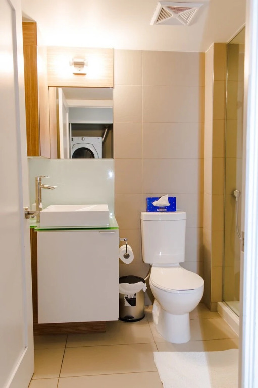 N2N Suites - Heart of the City - Downtown Suite offered by Short Term
