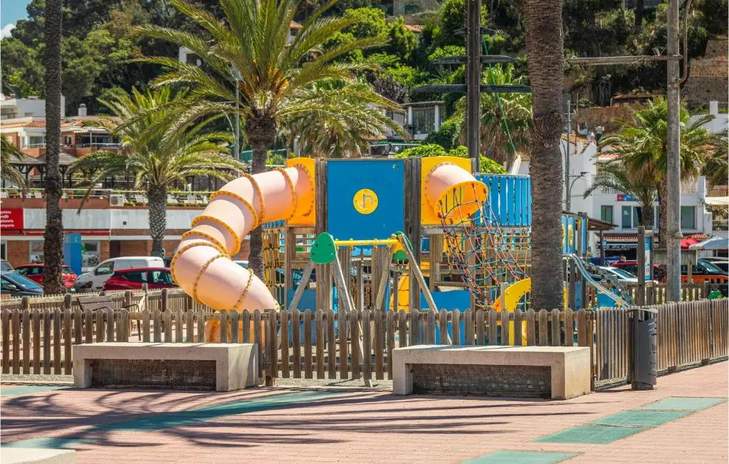Awesome apartment in Lloret de Mar with 1 Bedrooms and WiFi