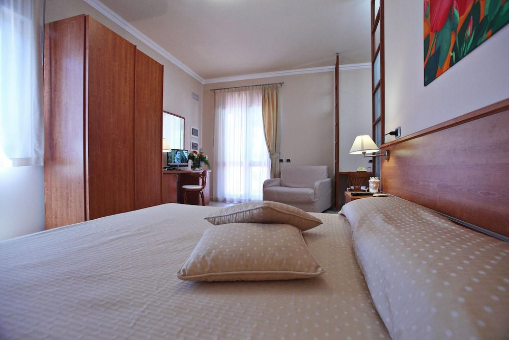 Residence Hotel La Giara