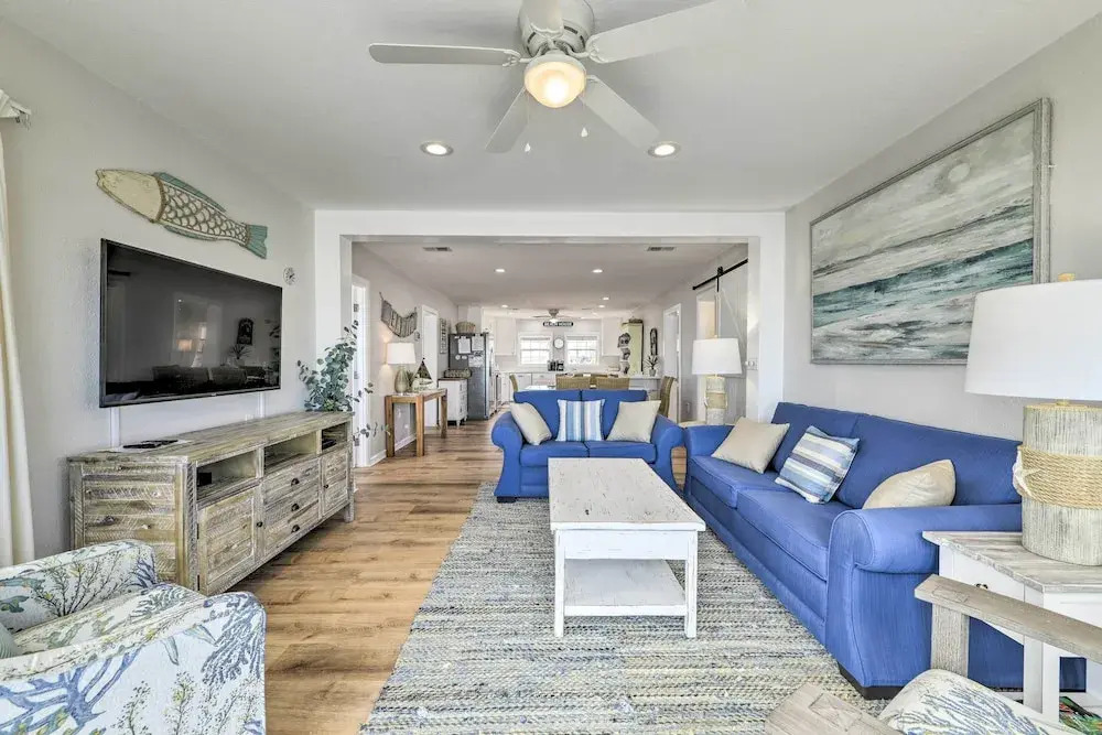 Breezy PCB Retreat w/ Direct Beach Access!