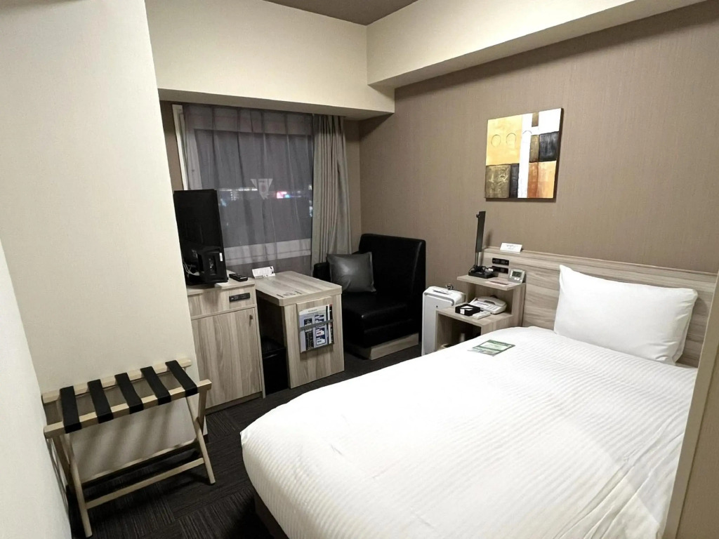Hotel Route Inn Takamatsu Yashima