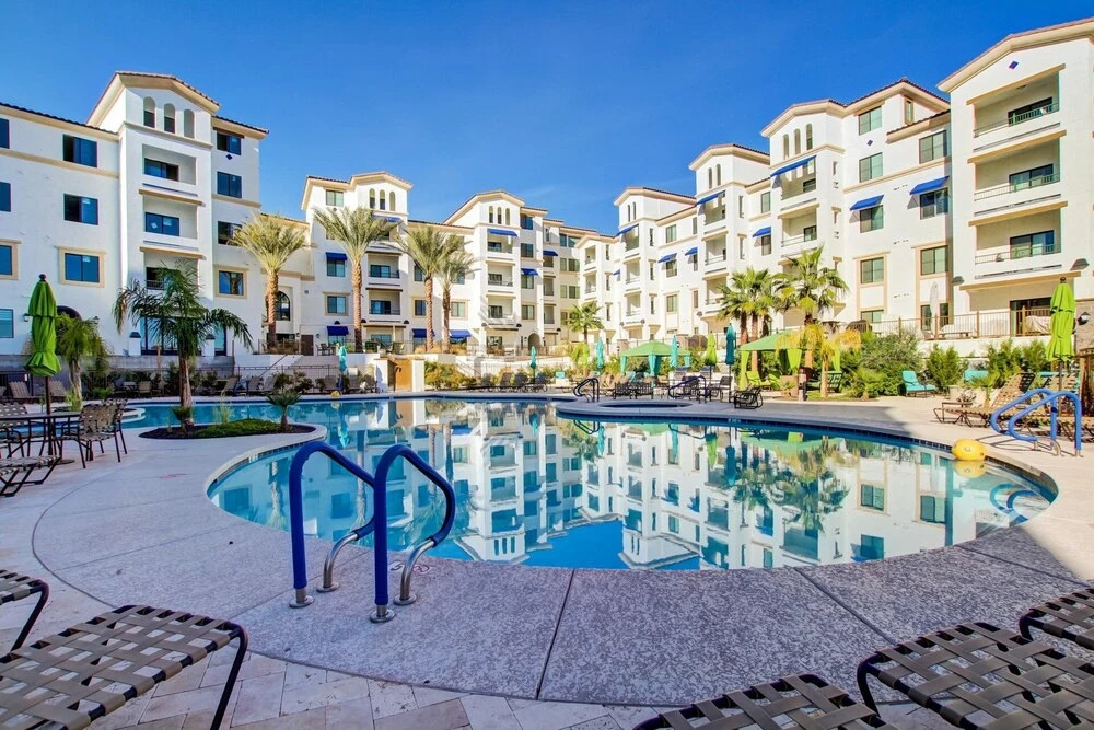 Queen Creek #425 Chandler 3 Bedroom Condo by Redawning