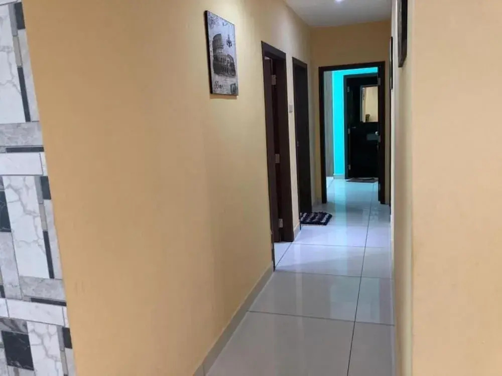 JB City Shopping Mall Apartment