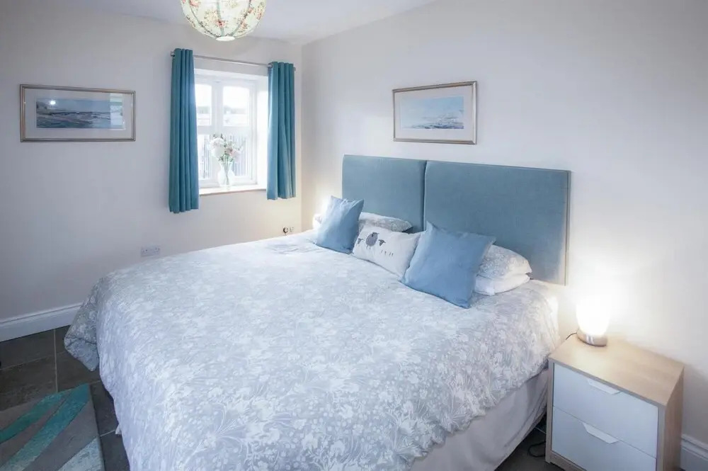 The Chaffhouse - 4 Bedroom - Llangenith