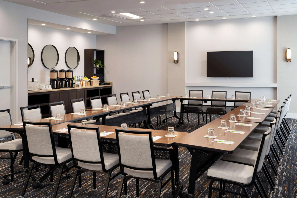 Hyatt Place at Anaheim Resort / Convention Center
