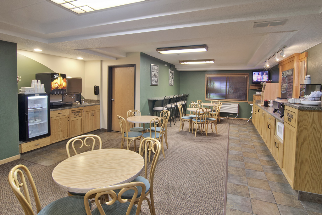 Boarders Inn & Suites by Cobblestone Hotels - Faribault