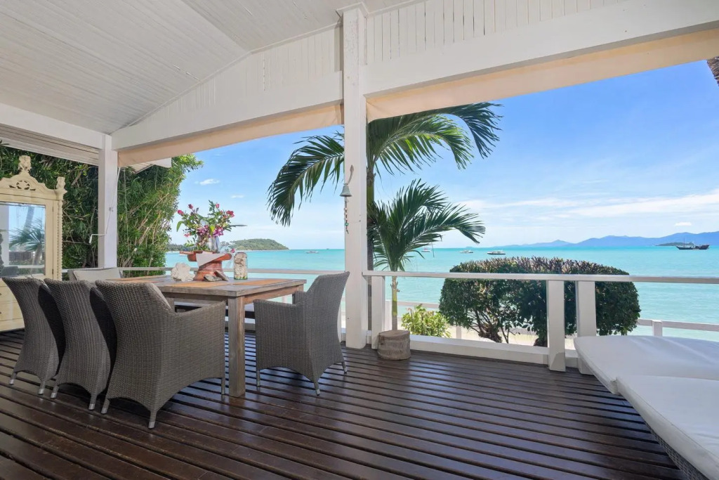 Ban Mok Talay - Beach Front Villa