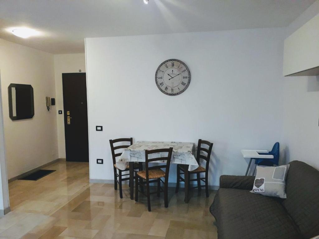 Casa della nonna per voi parcheggio gratuito per chi lo desidera self check-in