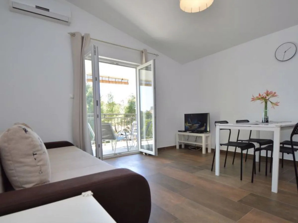 Apartment Ivka Cervia 18558