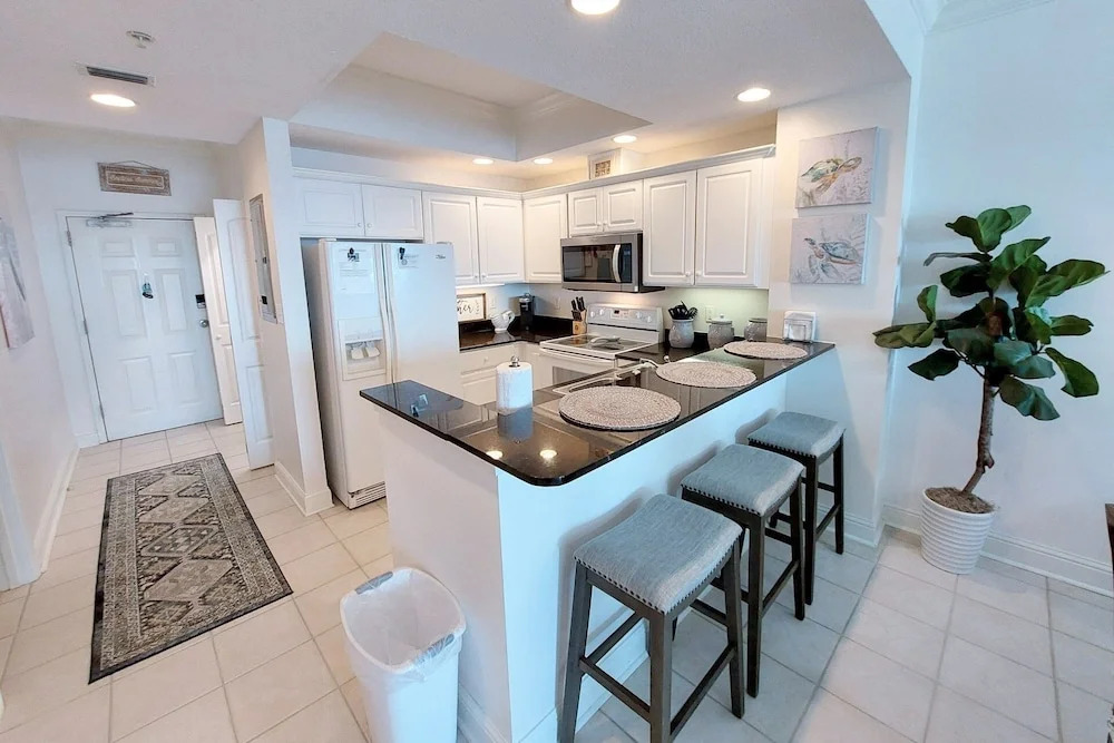 Crystal Shores1006 2 Bedroom Condo by RedAwning