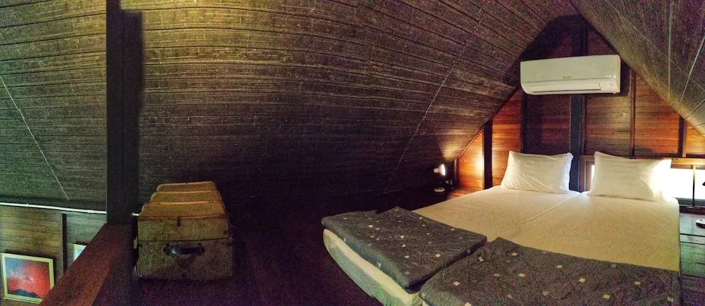 Rustic​ Charm​ Suphan​