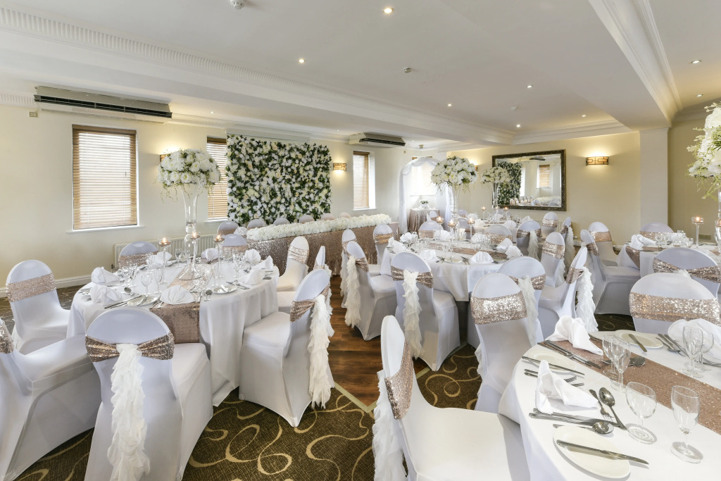 Holiday Inn - Manchester - Oldham by IHG