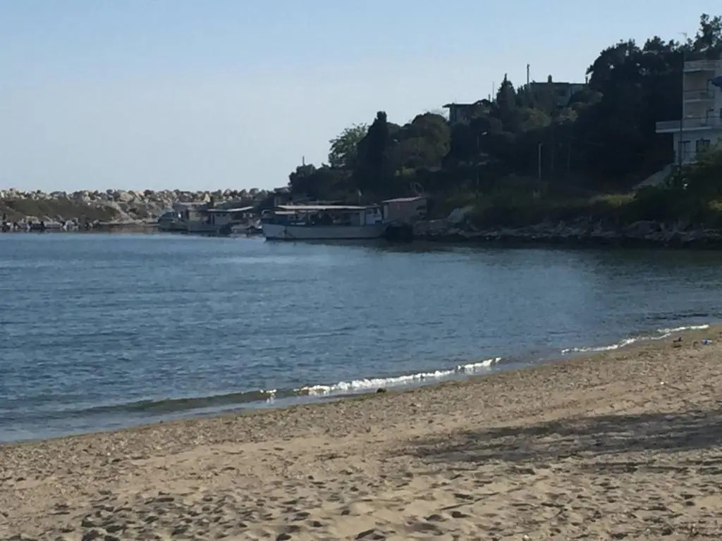 sand and sea 3