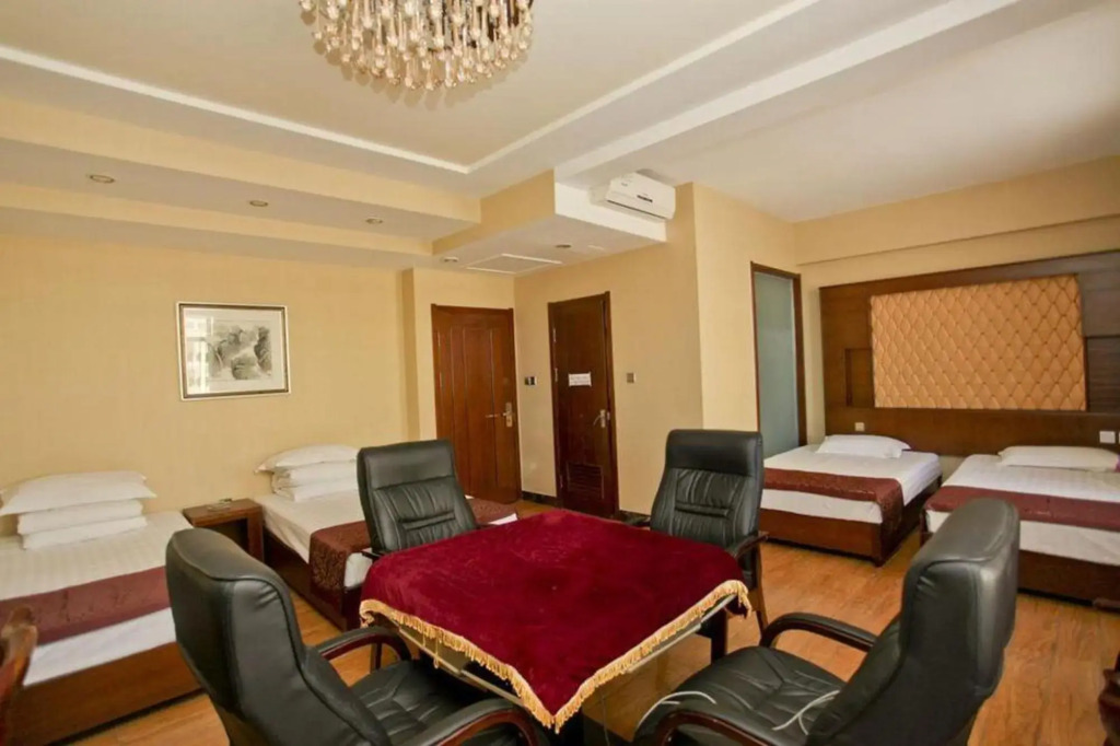 Wafangdian Hongbin Hotel