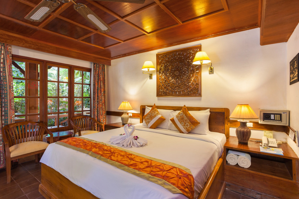 Tropica Bungalow Beach Hotel