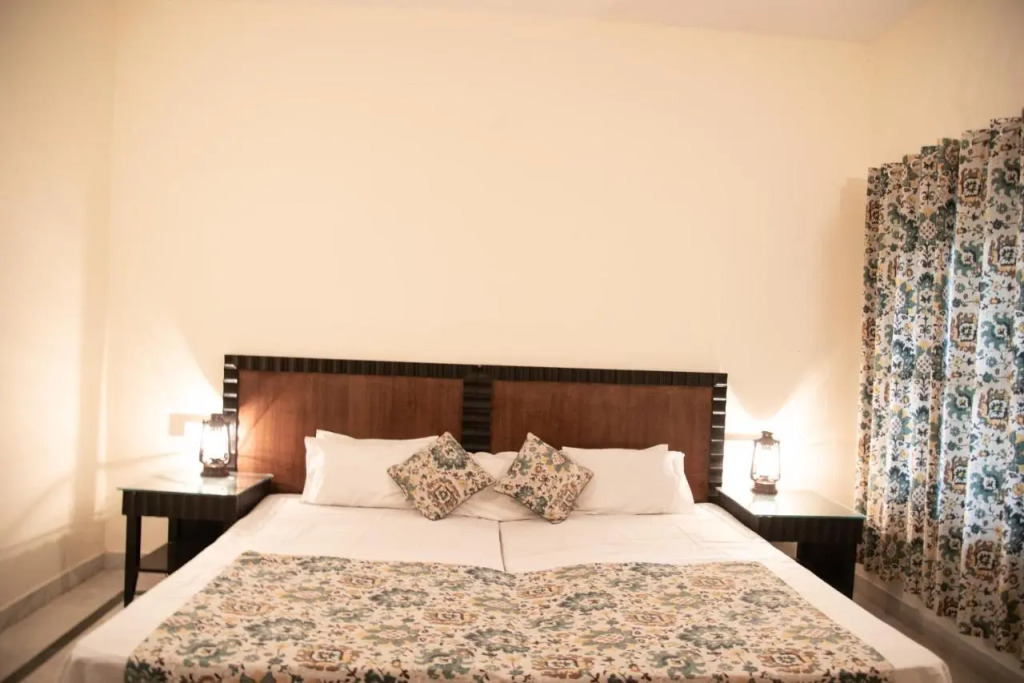 Shivika Lake Hotel Ranakpur