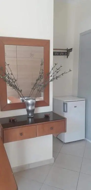 Dora's apartment