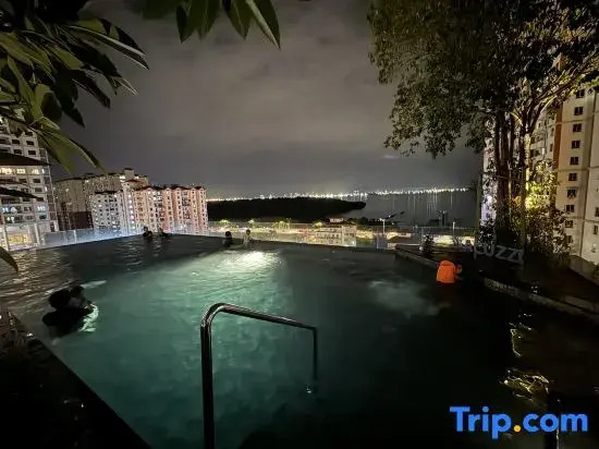 Skycity & Sea View Penang 3BR 10Pax