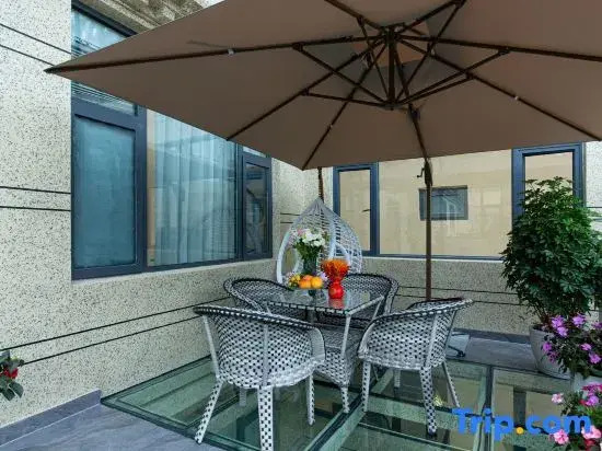 Yixiang Garden · Aroma Oxygen Supply Homestay (Dukezong Ancient City Branch)