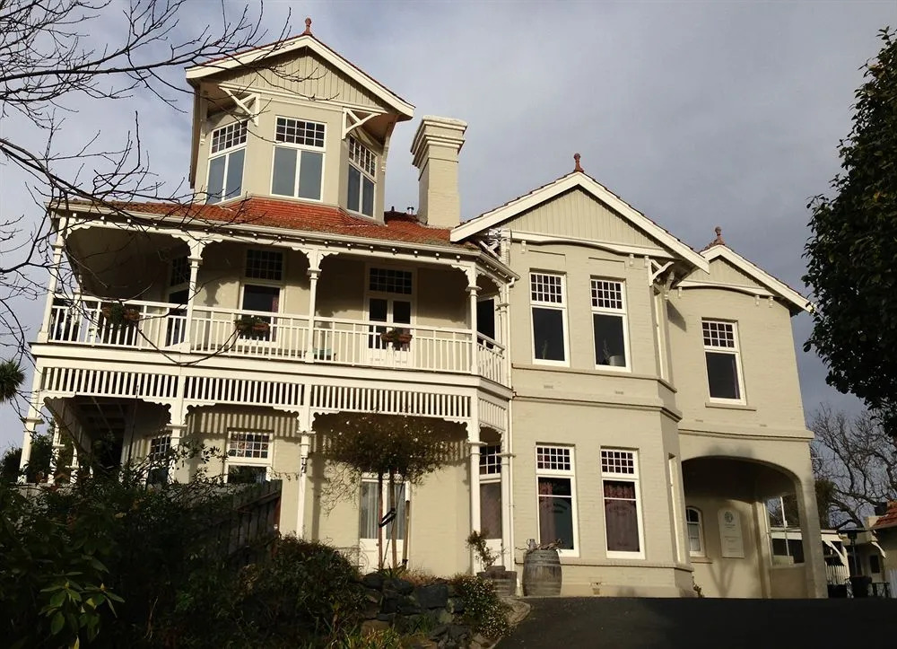Claremont House